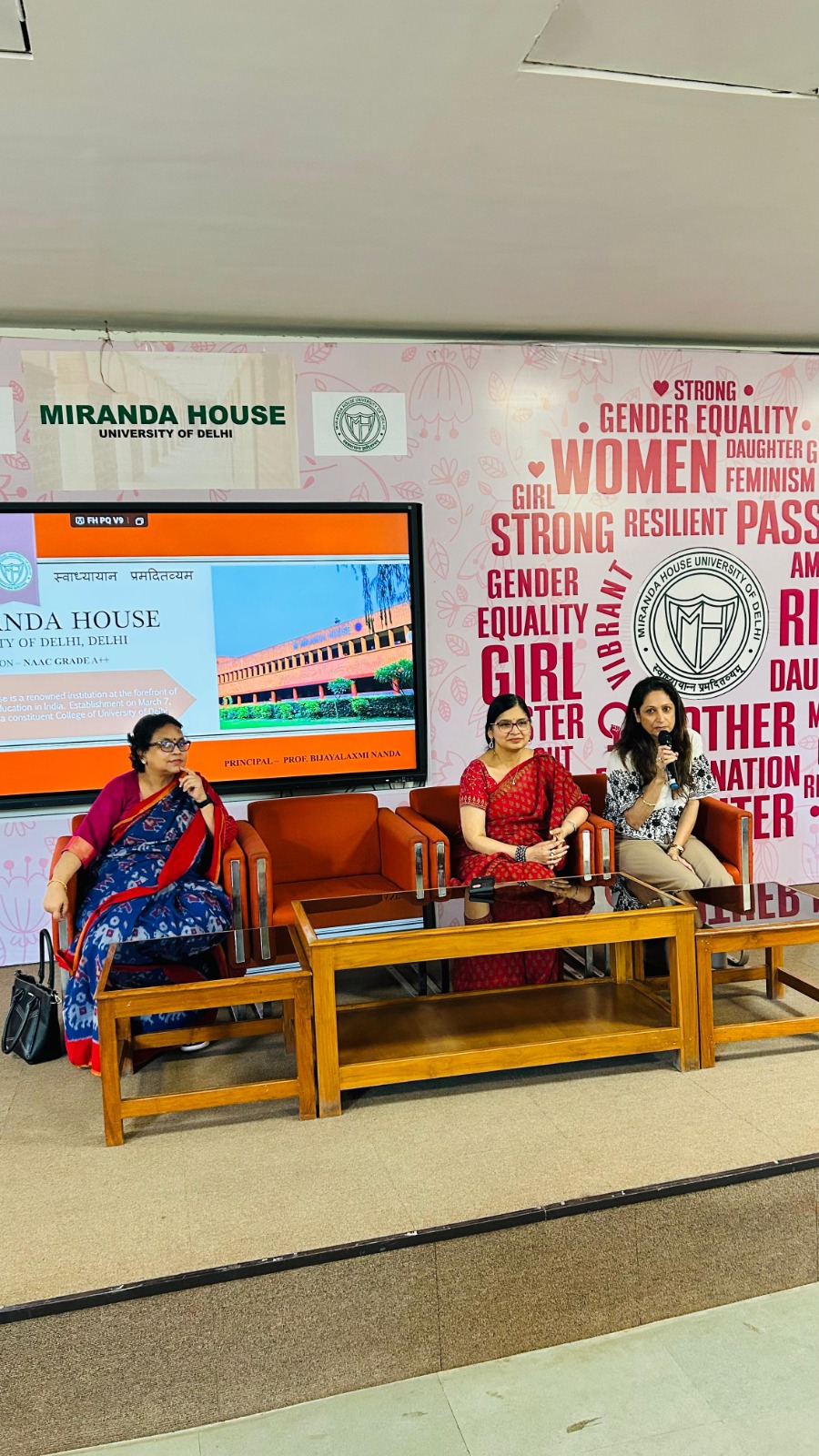 Miranda House Open Day: पहले दिन उमड़े प्रवेशार्थी और अभिभावक, CUET एडमिशन पर सत्र