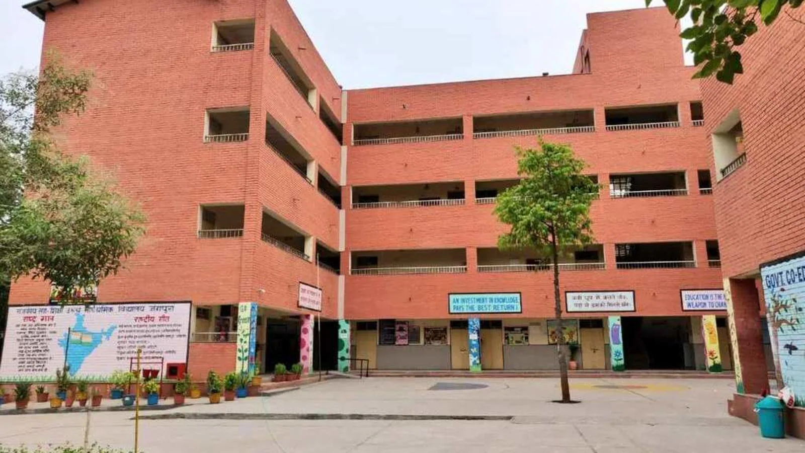 Delhi School New Rules 2026: कक्षा 9 में पास होने के लिए अब चाहिए ये मार्क्स, जानें वोकेशनल और तीसरी भाषा का नया नियम
