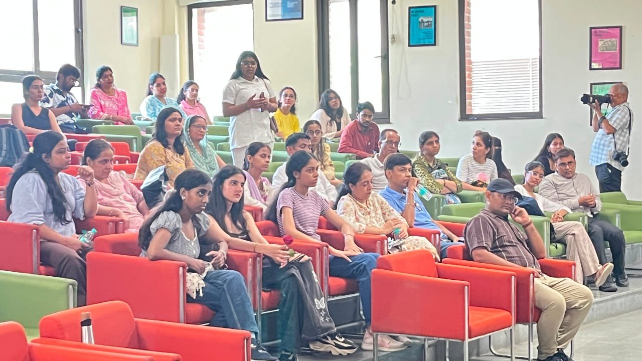 Delhi University के मिरांडा हाउस कॉलेज में ओपन हाउस आयोजित, पहले दिन पहुंची 150 से अधिक छात्राएं