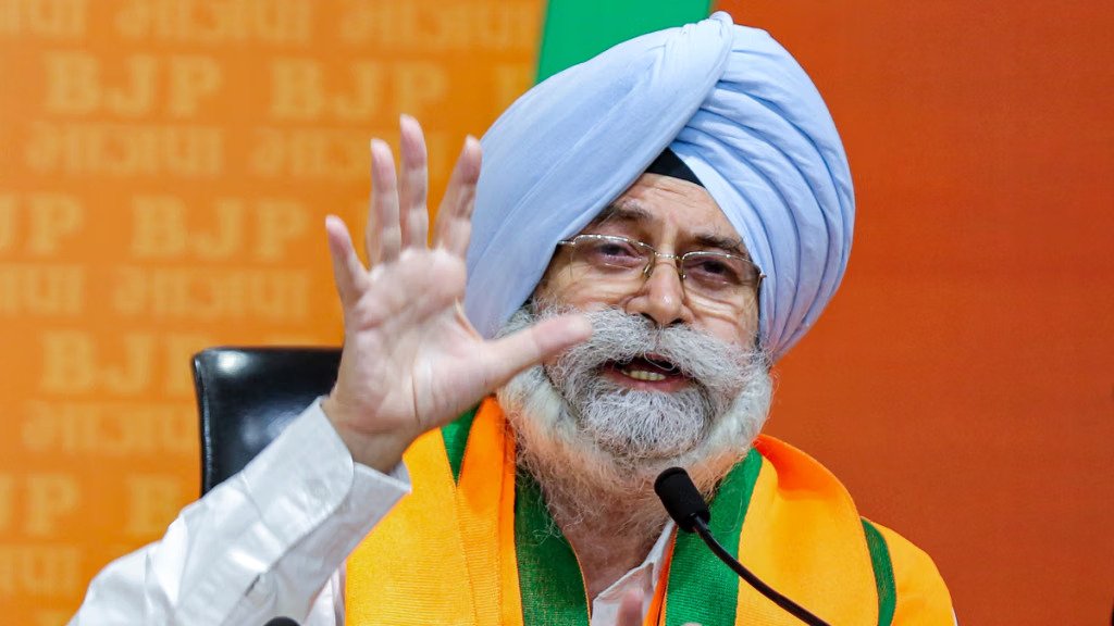 सज्जन कुमार के निधन पर शोक जताने गए 3 BJP सांसद, HS फुल्का बोले-बहिष्कार करो, AAP ने भी साधा निशाना