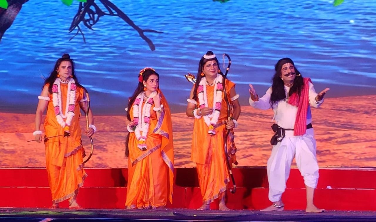 lav-kush-ramlila-manoj-tiwari-kewat.jpeg