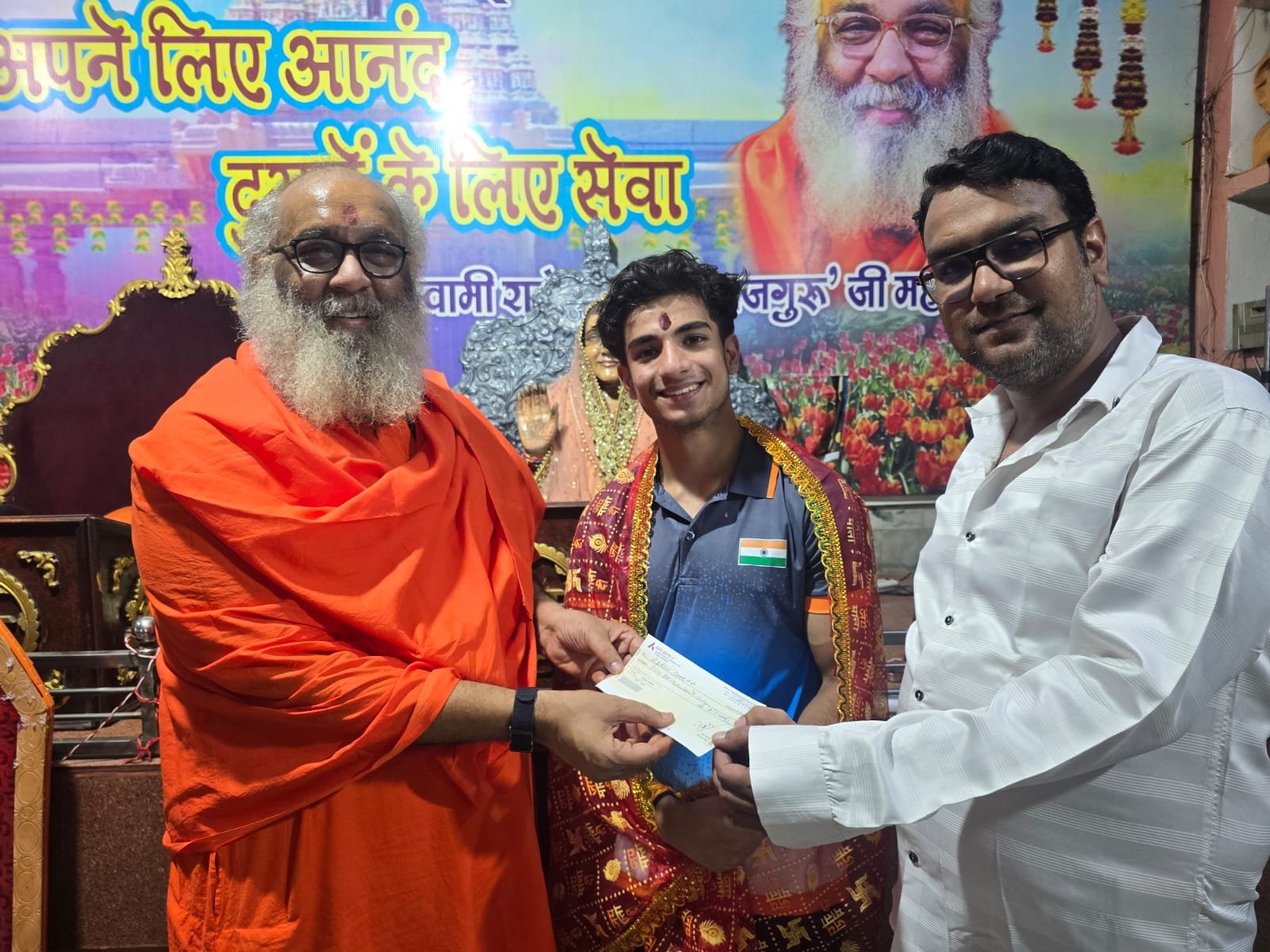 shahdara-rajmata-mandir-gymnast-aaroh-sharma.jpg